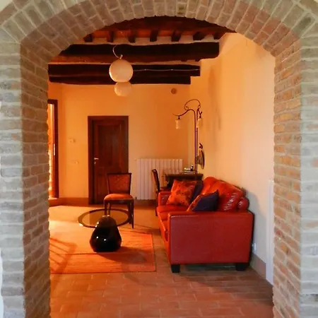 Apartment Spacious Two Bedroom In Center Of Charming Umbrian Town