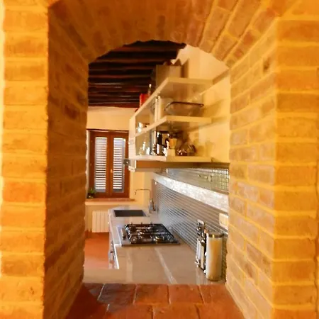 Apartment Spacious Two Bedroom In Center Of Charming Umbrian Town *