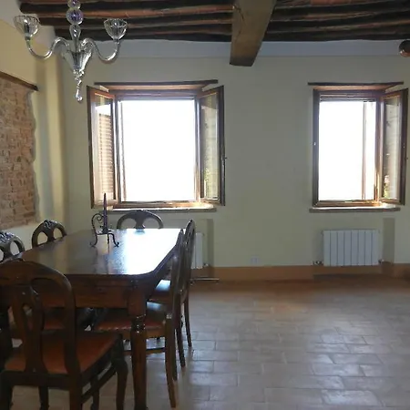 Spacious Two Bedroom In Center Of Charming Umbrian Town * Citta della Pieve